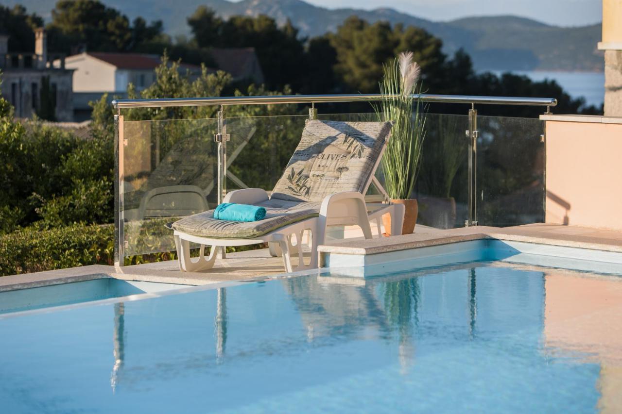 Holiday Home Lavanda Mali Iž المظهر الخارجي الصورة