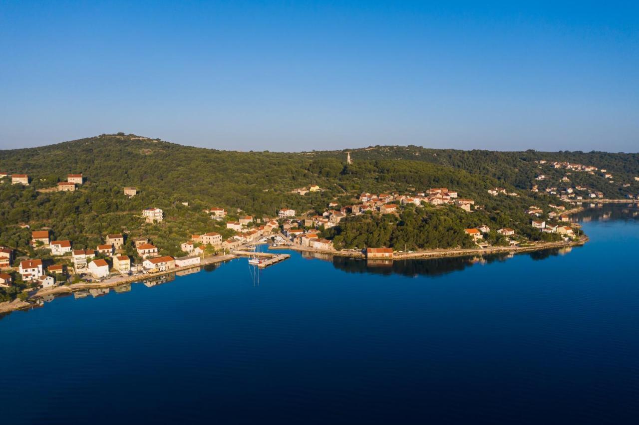 Holiday Home Lavanda Mali Iž المظهر الخارجي الصورة